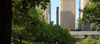 Fairmont Chicago at Millennium Park