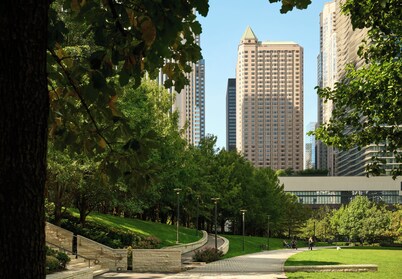 Fairmont Chicago at Millennium Park