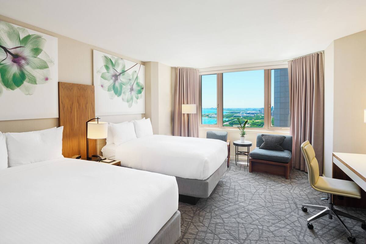 Fairmont Chicago at Millennium Park Reviews, Deals & Photos 2025