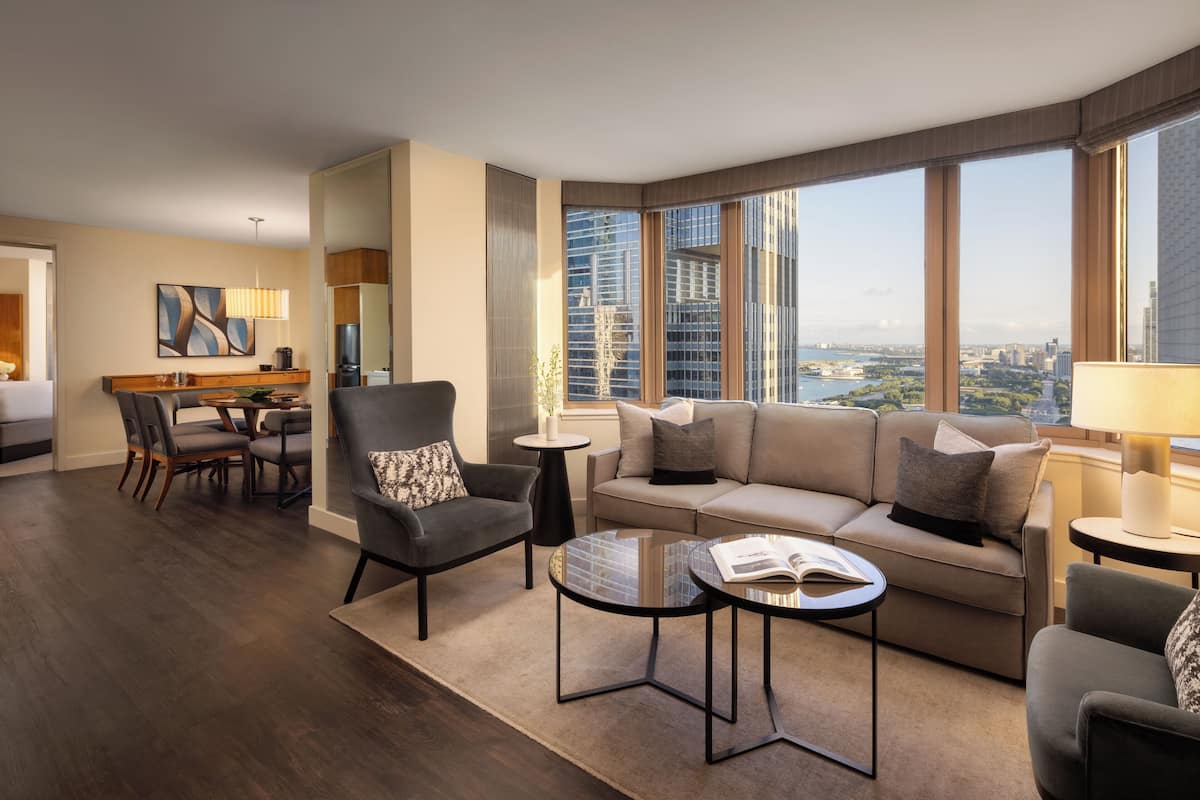 Millennium Suite, 2 Bedrooms, 1 King Bed Each, Lounge Access, Breakfast, Canapes, Private Concierge | Premium bedding, down comforters, pillowtop beds, minibar