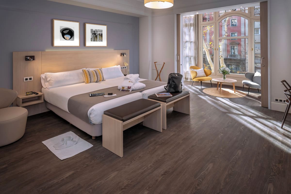 1 bedroom, minibar, in-room safe, desk