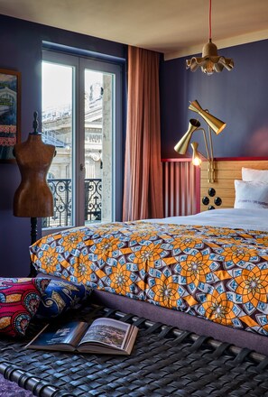 Hypo-allergenic bedding, free minibar, individually decorated