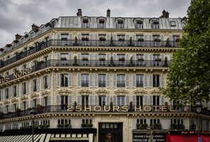 Exterior - 25hours Hotel Terminus Nord (Paris)