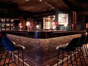 Bar (on property) - 25hours Hotel Terminus Nord (Paris)