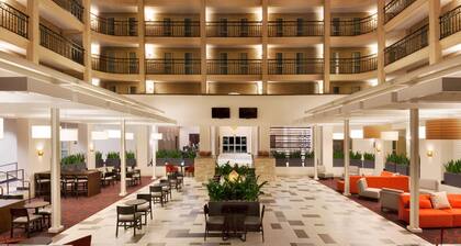 Embassy Suites Hotel Baton Rouge