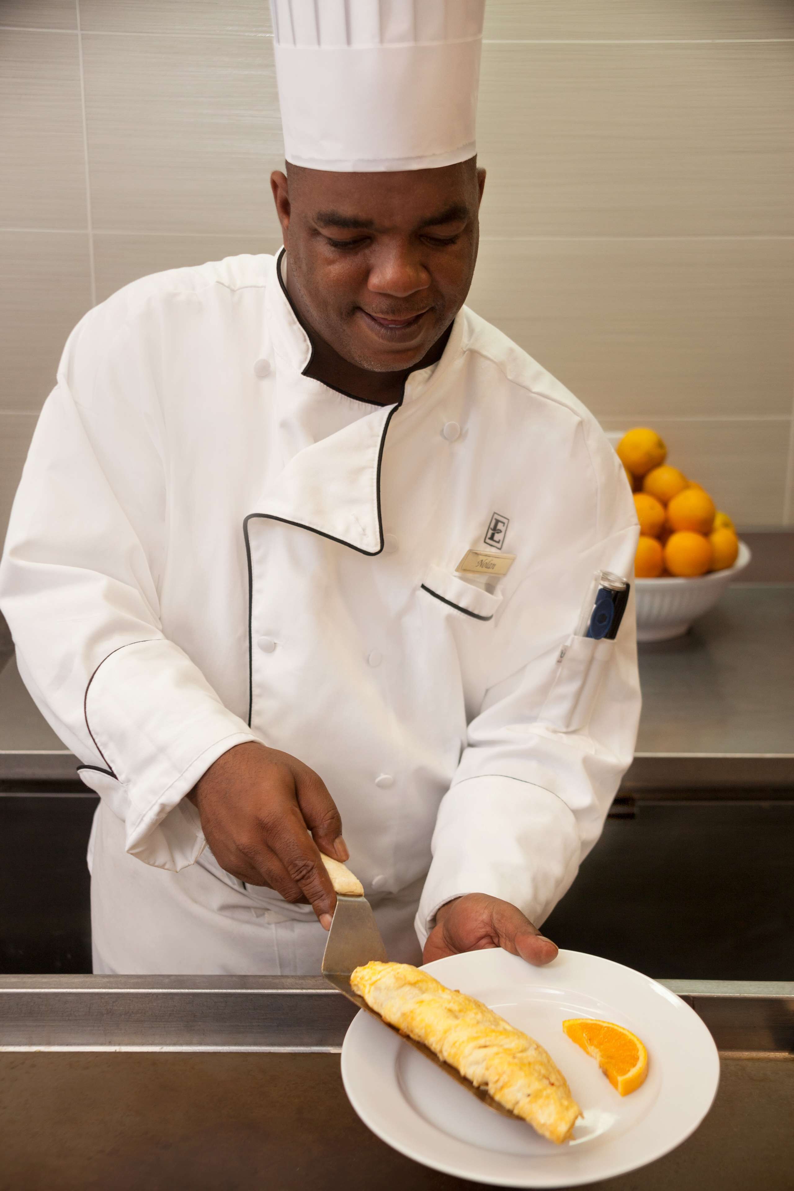 breakfast, lunch and dinner served