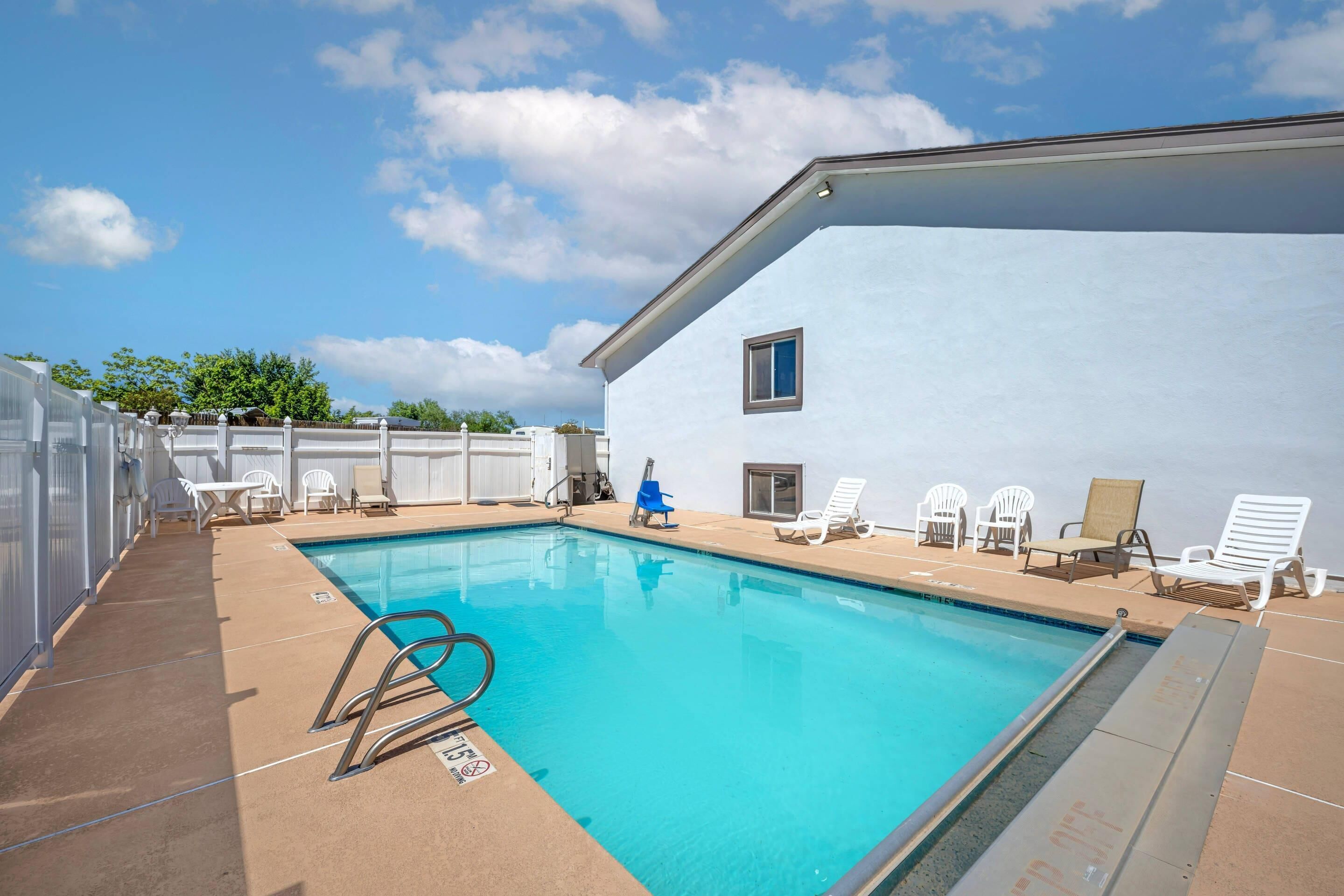 Seasonal outdoor pool