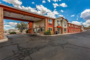 Exterior - Quality Inn Los Lunas - Albuquerque South (Los Lunas)