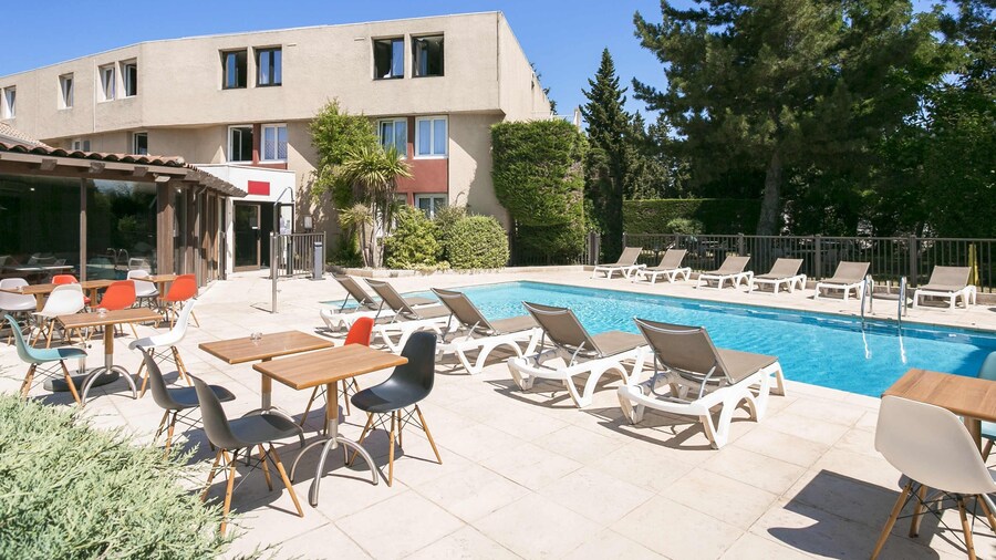 ibis Avignon Sud