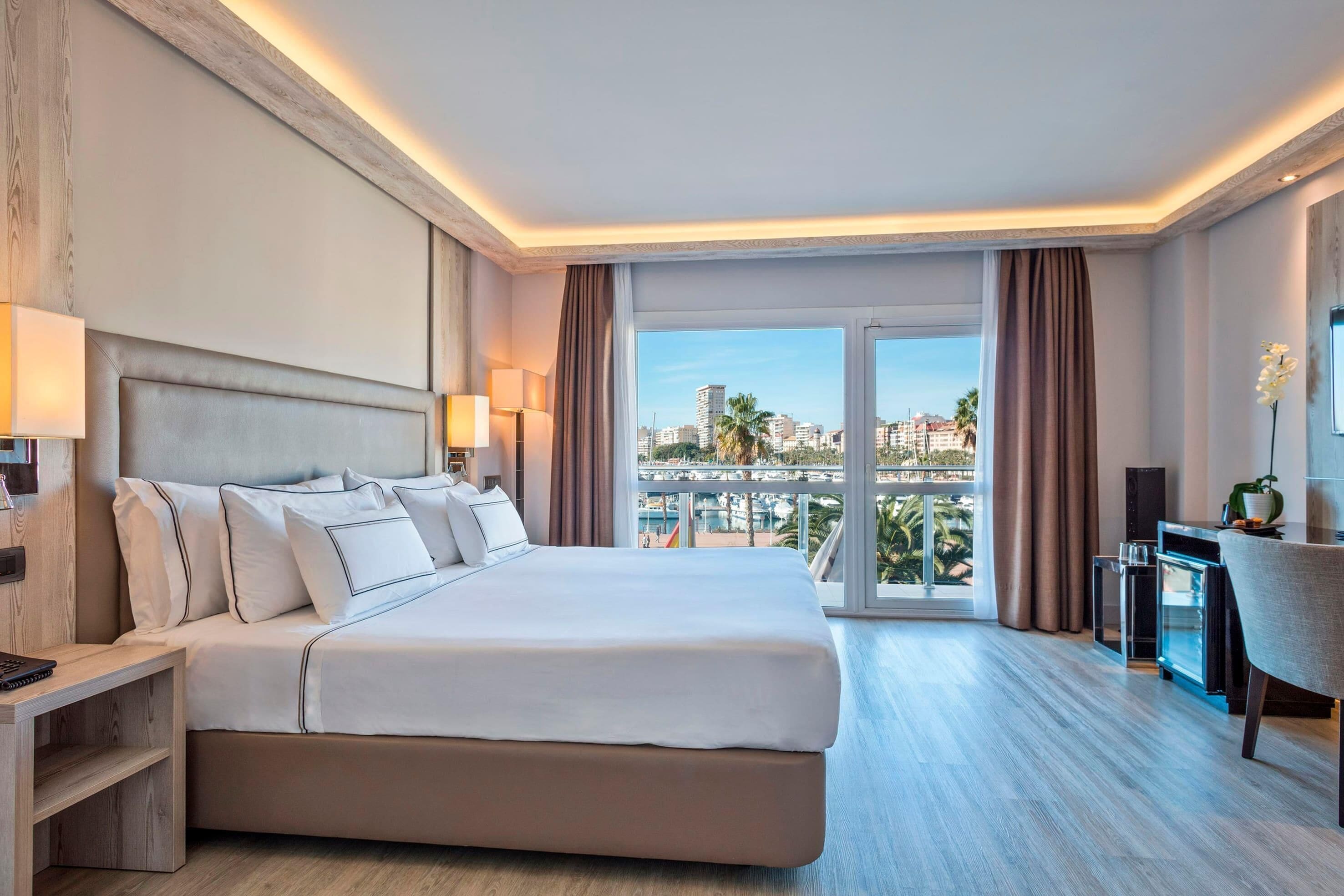 Premium bedding, minibar, in-room safe, desk
