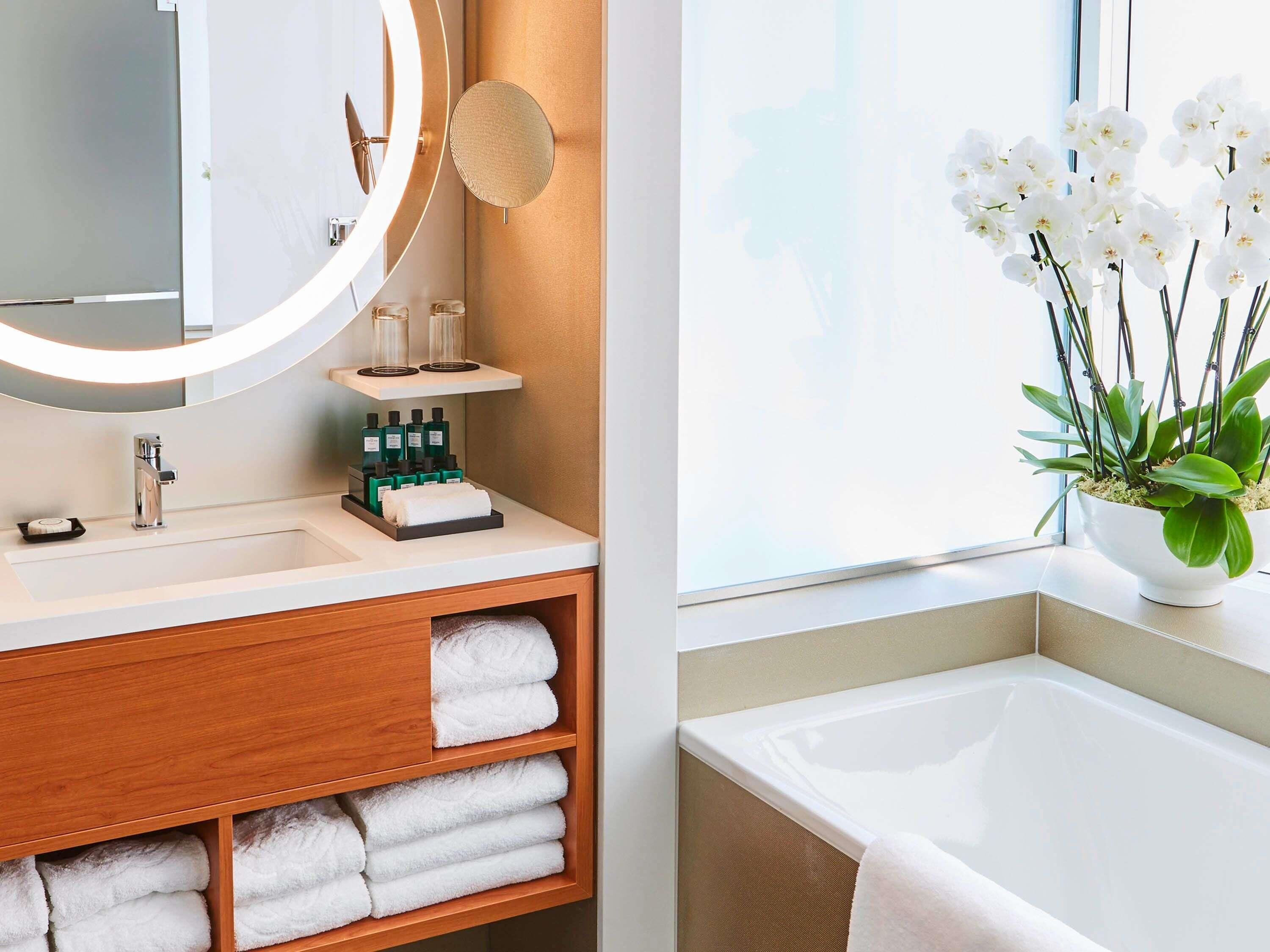 Premium bedding, Select Comfort beds, minibar, in-room safe