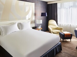 1 bedroom, premium bedding, minibar, in-room safe