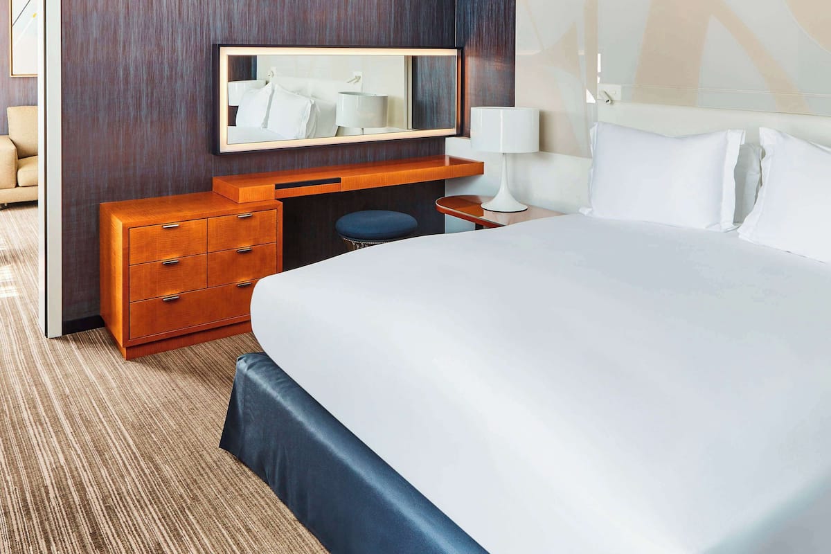 Suite, 1 King Bed (Prestige) | Premium bedding, minibar, in-room safe, desk