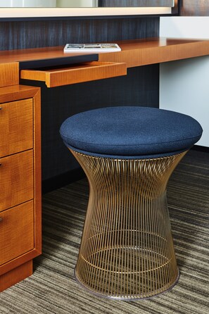 Premium bedding, Select Comfort beds, minibar, in-room safe - Sofitel Luxembourg Europe (Luxembourg City)