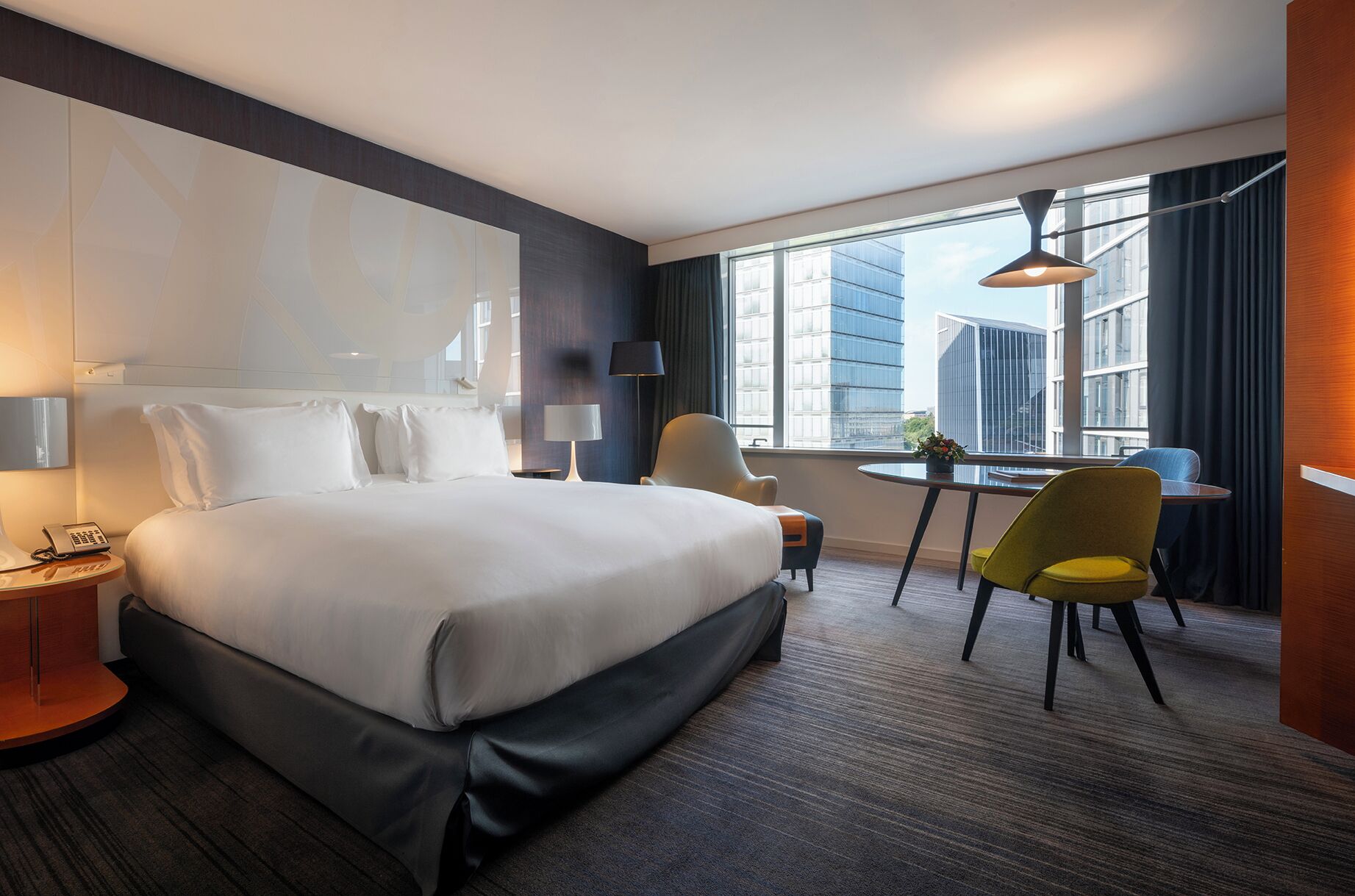 Premium-Zimmer, 1 King-Bett | Hochwertige Bettwaren, Select-Comfort-Betten, Minibar, Zimmersafe