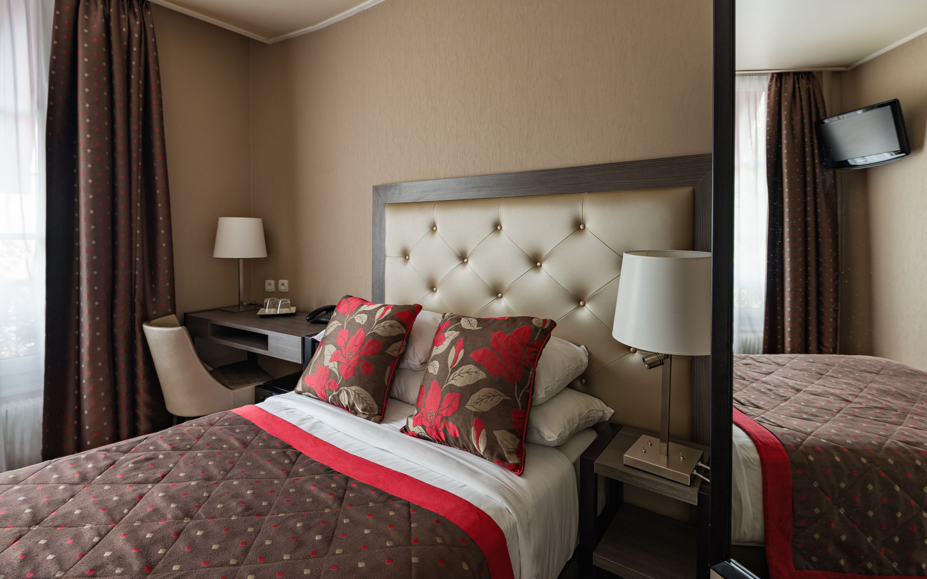 single room ( single bed) | premium bedding, minibar, individually decorated, desk