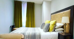 Premium bedding, minibar, individually decorated, desk