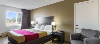 Econo Lodge Little Creek