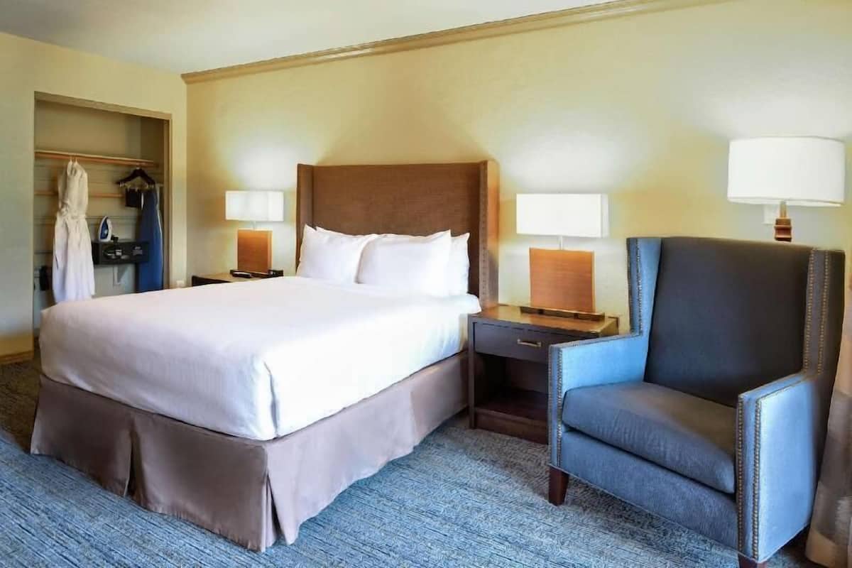 Ropa de cama de alta calidad y camas con pillow-top