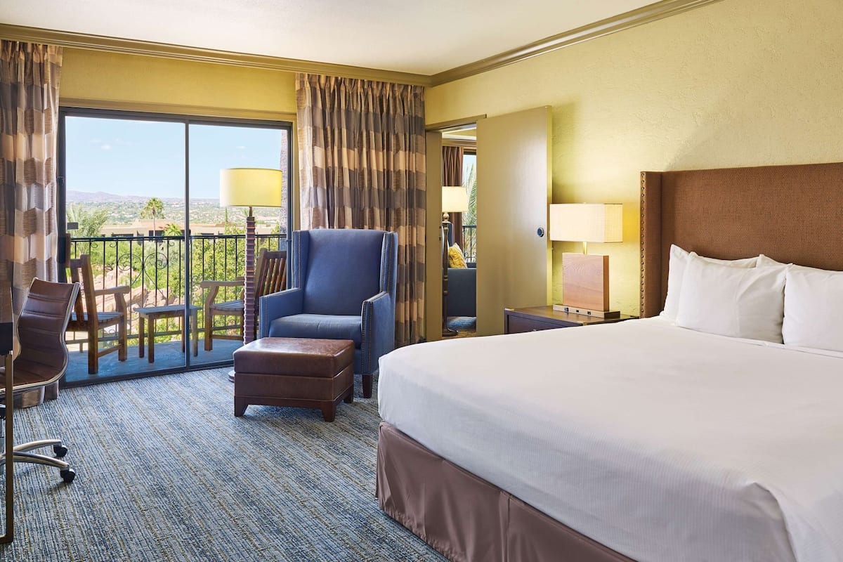 Ropa de cama de alta calidad y camas con pillow-top