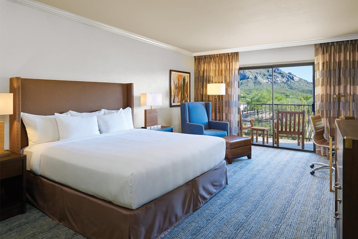 1 bedroom, premium bedding, pillowtop beds, in-room safe