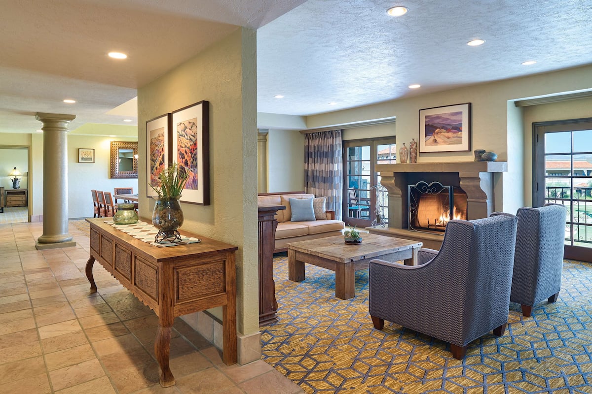 Presidential Suite, 1 King Bed, Non Smoking | Living area | LCD TV, video-game console, pay movies