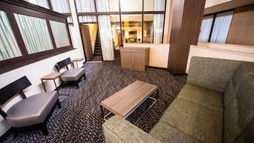 Minibar, desk, soundproofing, iron/ironing board