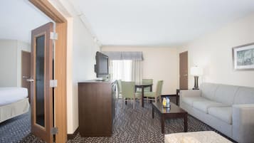 Minibar, desk, soundproofing, iron/ironing board