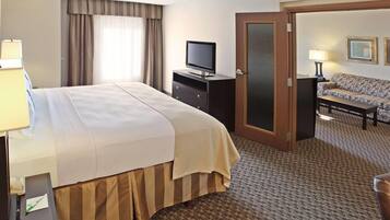 Suite, 1 King Bed, Non Smoking (Parlor) | Minibar, desk, soundproofing, iron/ironing board