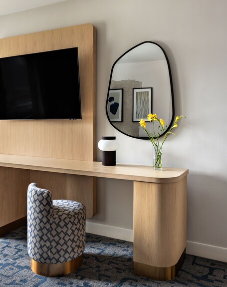 Kimpton Hotel Theta, an IHG Hotel - Image 39