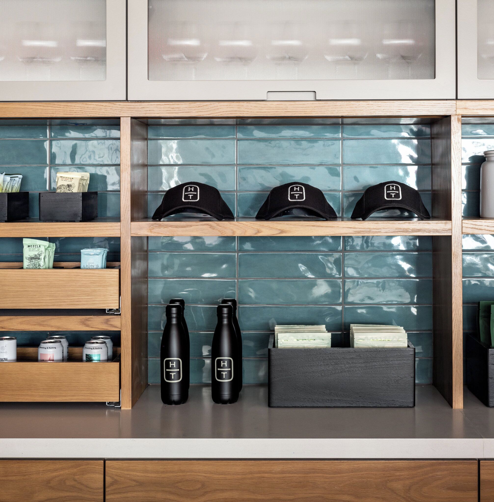 Photo - Kimpton Theta New York - Times Square by IHG