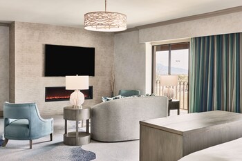 Down comforters, pillowtop beds, in-room safe, desk at The Westin La Paloma Resort and Spa