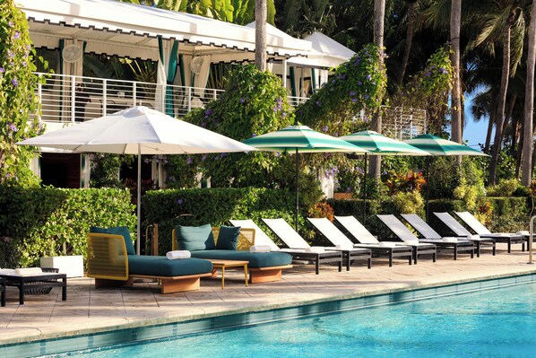Outdoor pool, open 8:00 AM to 7:00 PM, pool cabanas (surcharge)