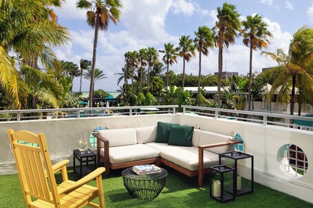 Kimpton Surfcomber Hotel, an IHG Hotel - Image 62