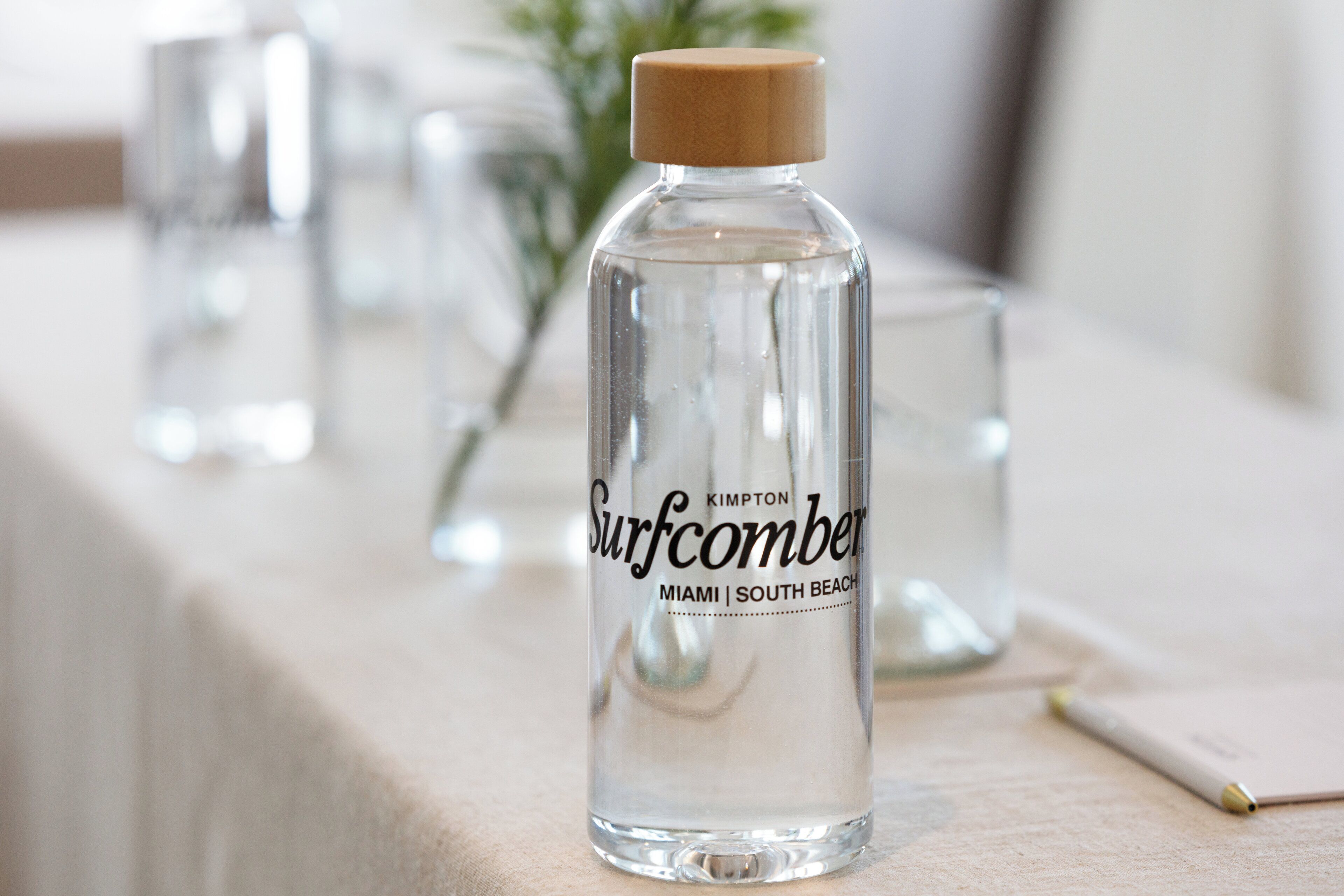 Foto - Kimpton Surfcomber Hotel by IHG