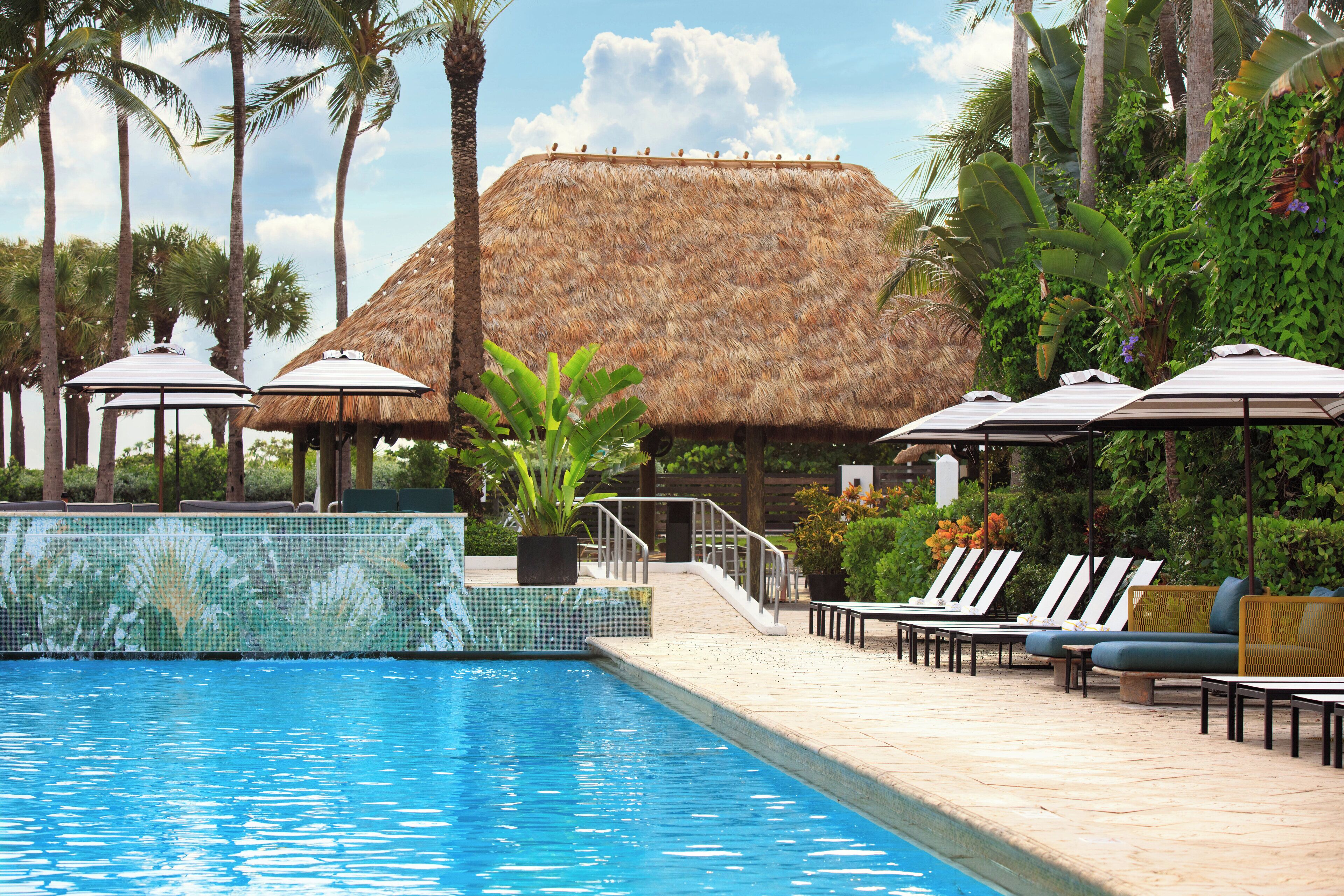Photo - Kimpton Surfcomber Hotel by IHG