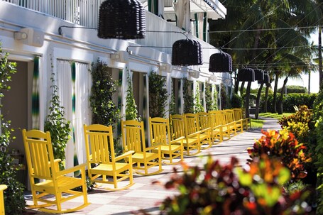Kimpton Surfcomber Hotel, an IHG Hotel - Image 16