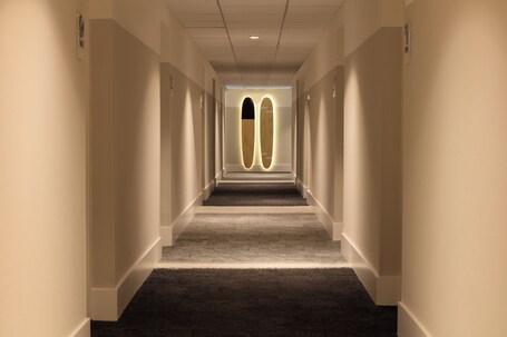 Kimpton Surfcomber Hotel, an IHG Hotel - Image 32