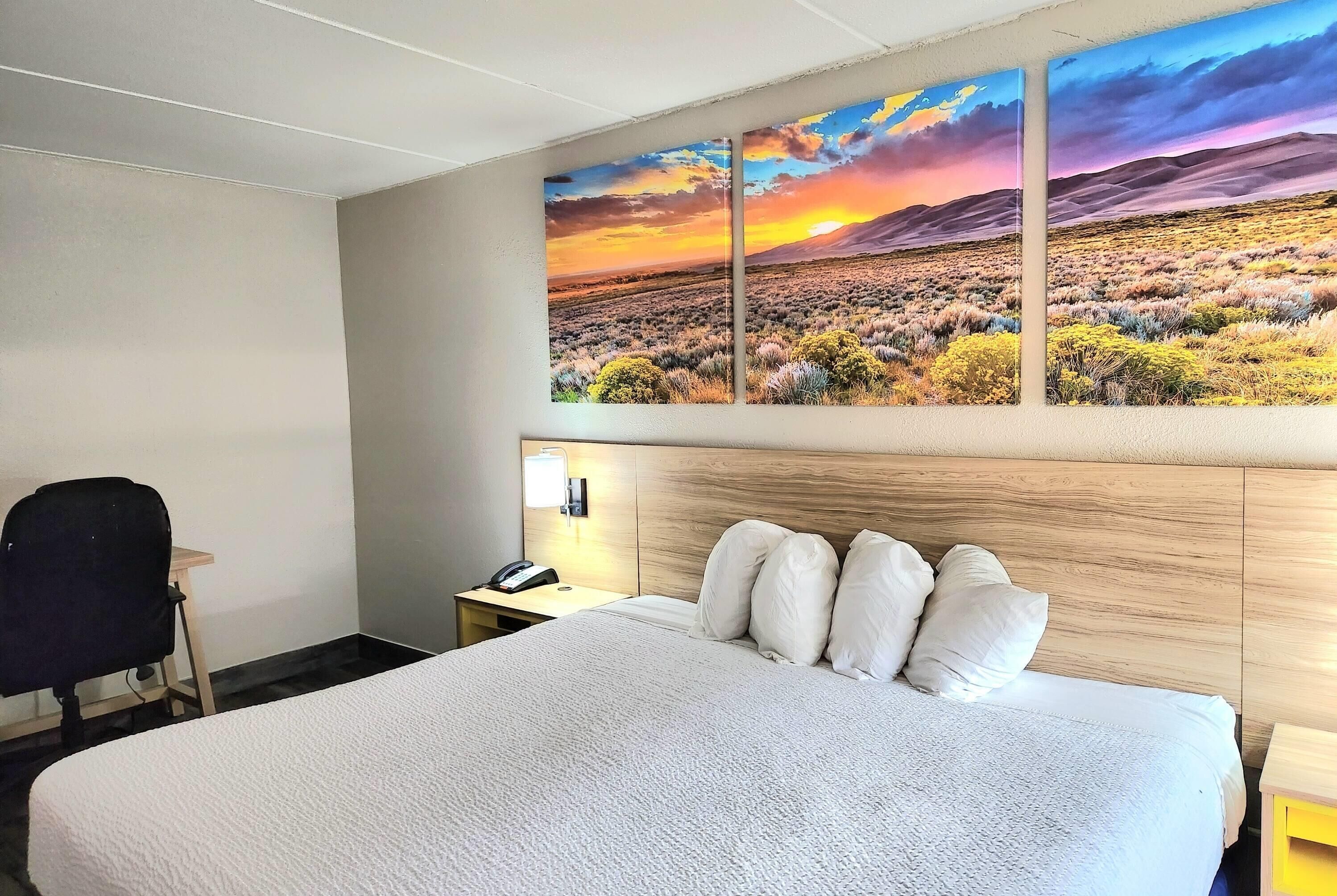 Photo - Days Inn by Wyndham Houston