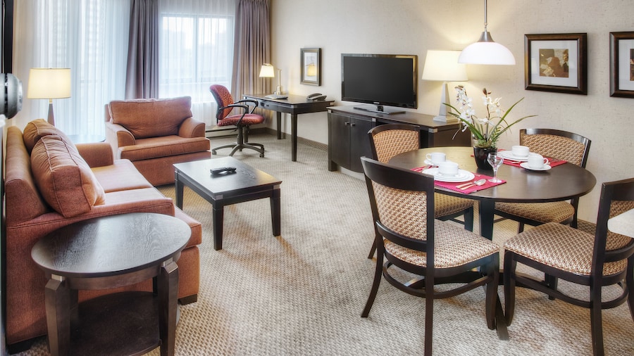 Les Suites Hotel Ottawa