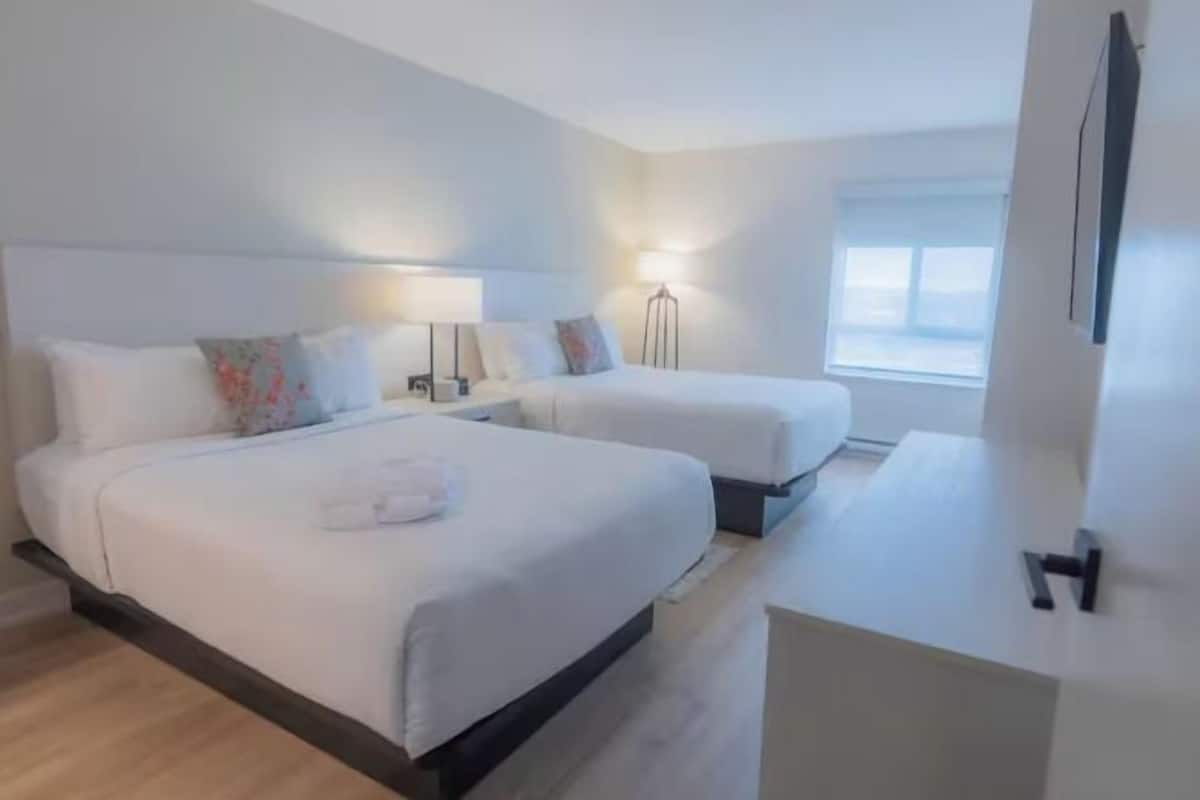 2 Schlafzimmer, hochwertige Bettwaren, Pillowtop-Betten, Zimmersafe