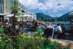 2 Restaurants, Frühstück