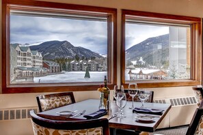 2 Restaurants, Frühstück