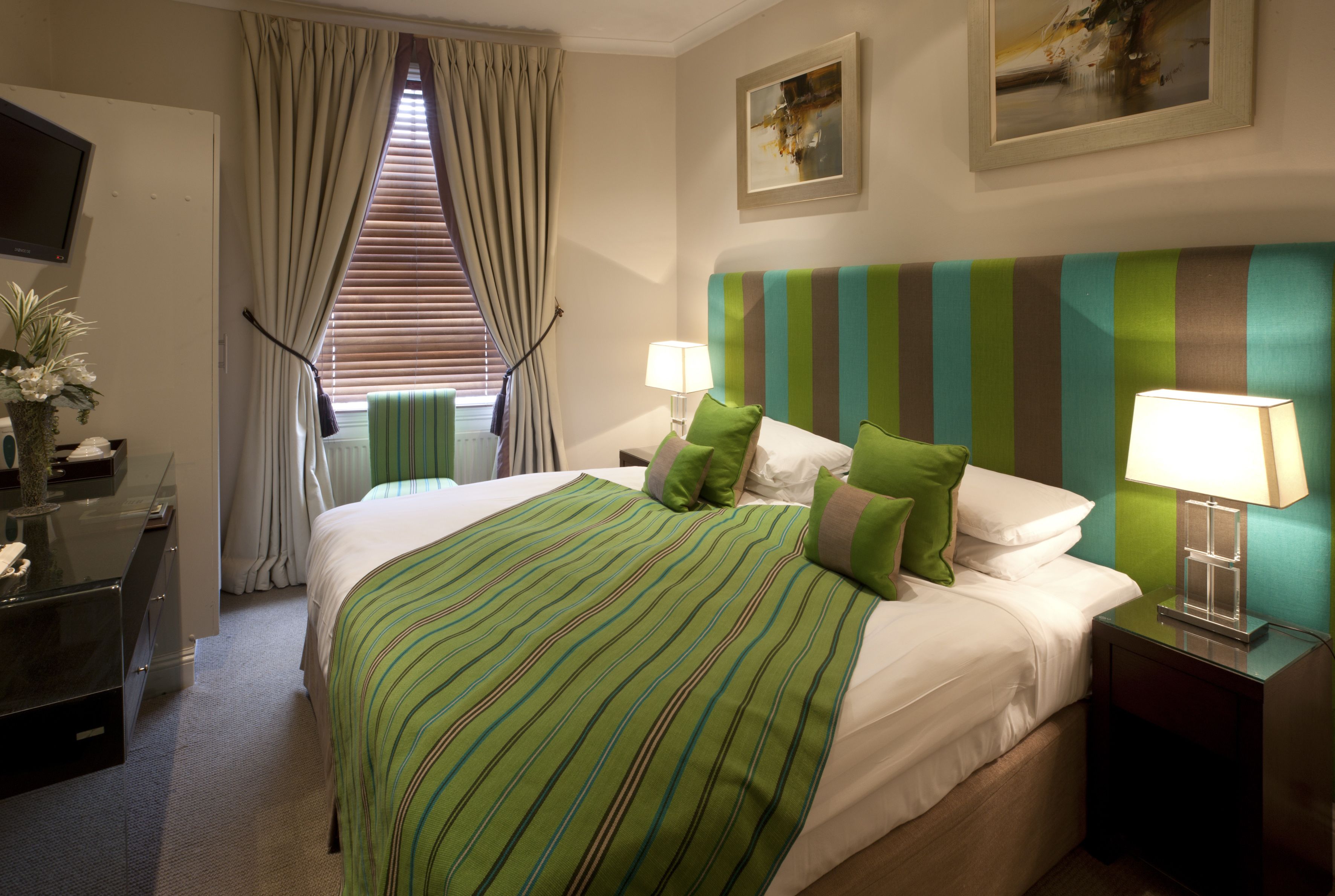 Photo - New Linden Hotel