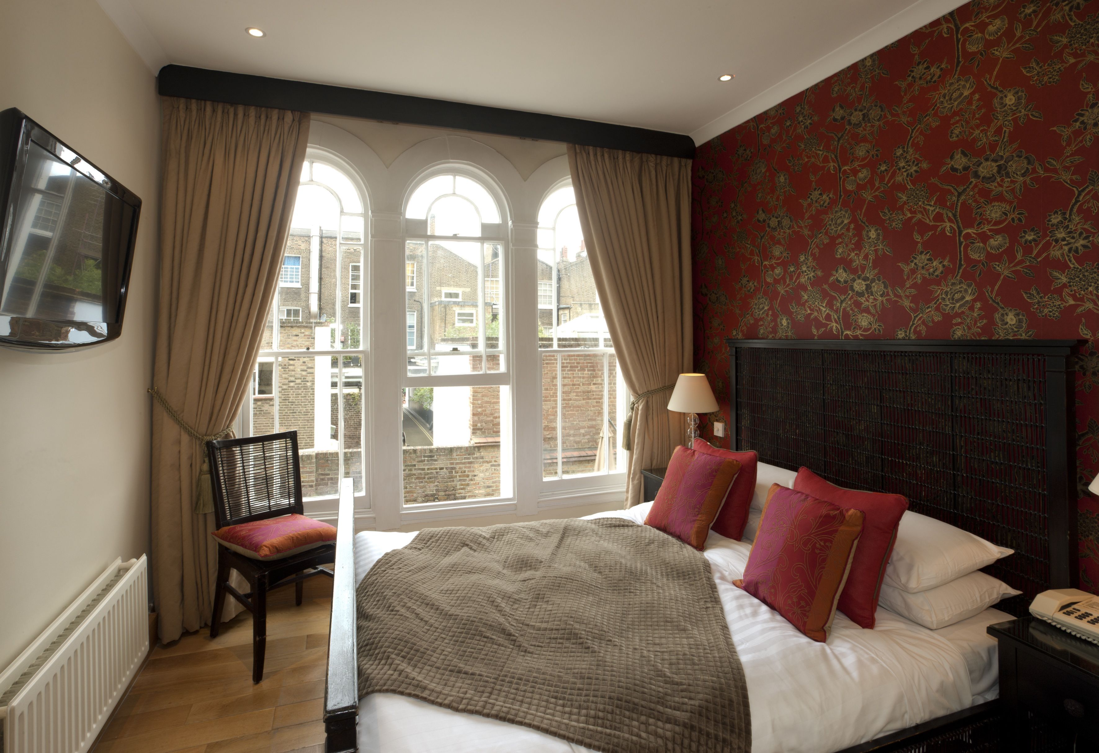 Photo - New Linden Hotel