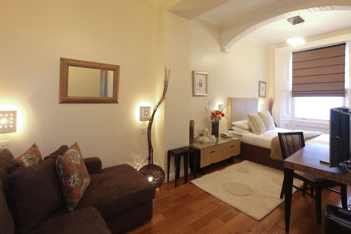 Luxury-Suite
