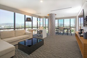 Suite, 1 Bedroom (Master) | 1 bedroom, in-room safe, desk, iron/ironing board