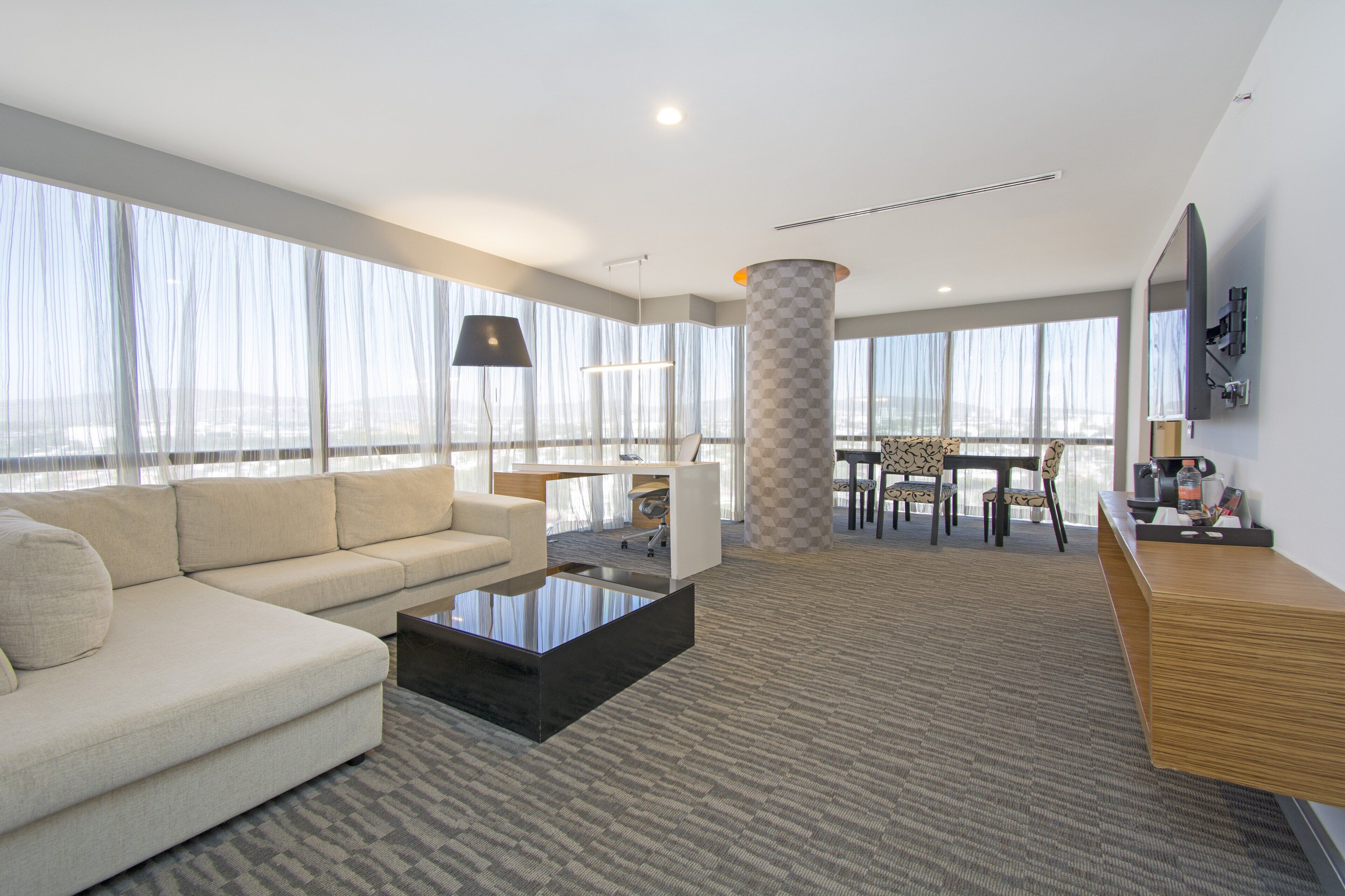 1 bedroom, in-room safe, desk, iron/ironing board