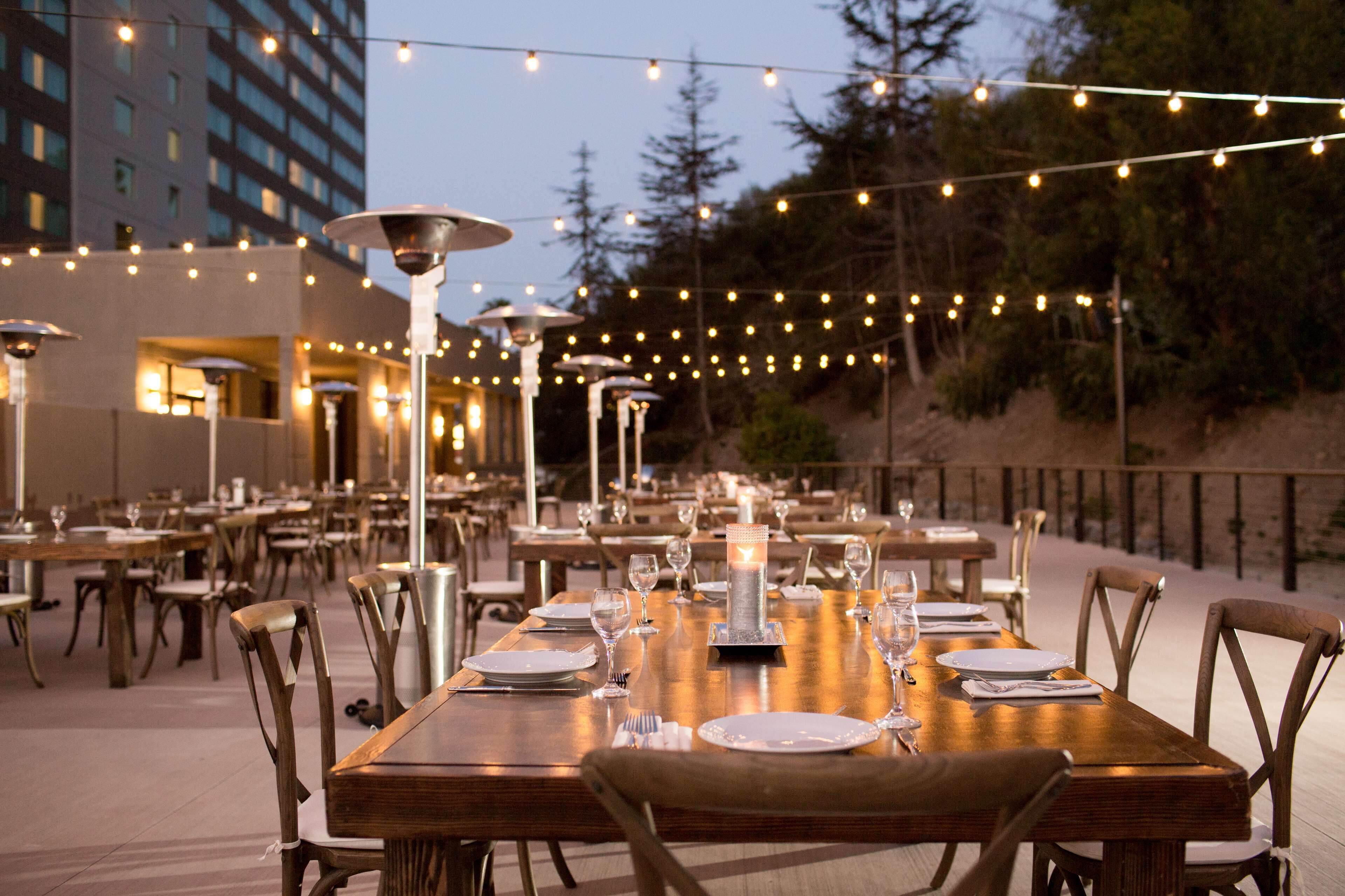 Se sirven desayunos, comidas y cenas 