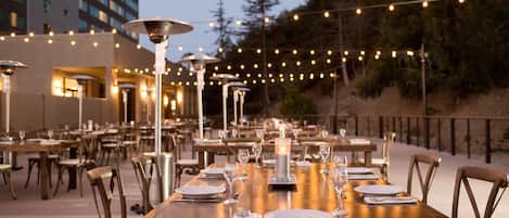 Se sirven desayunos, almuerzos y cenas